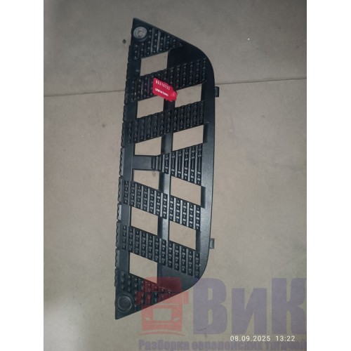 Накладка на ступеньку Mercedes Actros MP4 717724 (732)