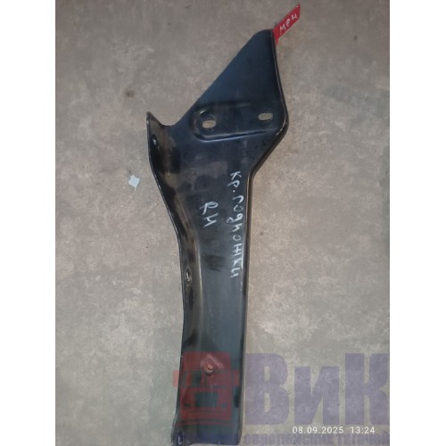 Кронштейн подножки Mercedes Actros MP4 717724 RH (723)