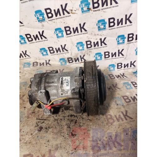 Компрессор кондиционера Renault T DTI 11 003088 (705)