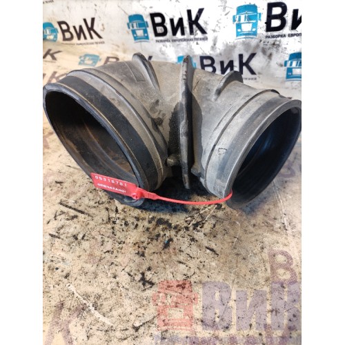 Патрубок воздушного фильтра Renault T DTI 11 003088 (761)