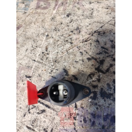 Кнопка остановки двигателя Renault T DTI 11 003088 (700)-1