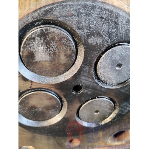 Головка блока цилиндров (ГБЦ) Renault T DTI 11 003088 (882)-4