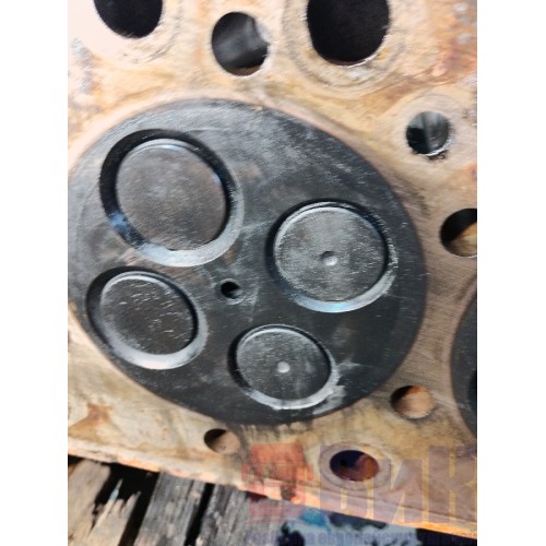 Головка блока цилиндров (ГБЦ) Renault T DTI 11 003088 (882)-15