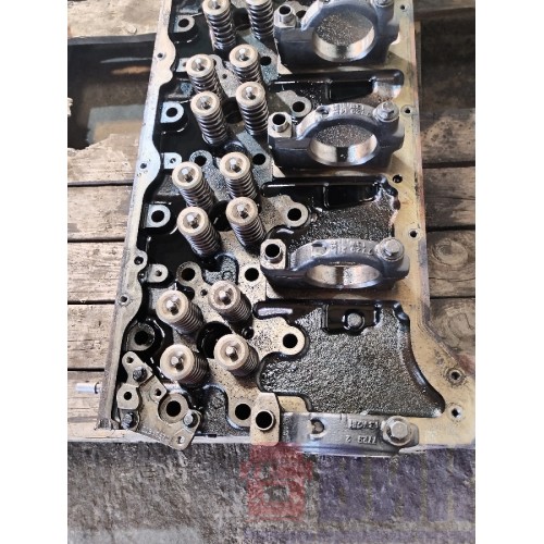 Головка блока цилиндров (ГБЦ) Renault T DTI 11 003088 (882)-1