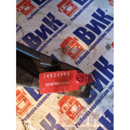 Кронштейн двигателя Renault T430 007618 DTI 11 передний LH (889)-1