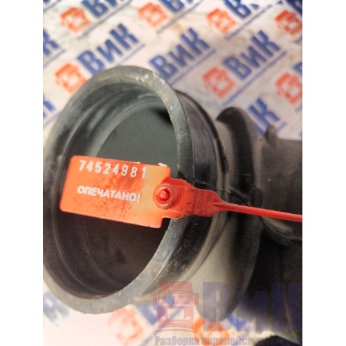 Патрубок воздушного фильтра Renault T 007618 DTI 11 резиновый (981)-2