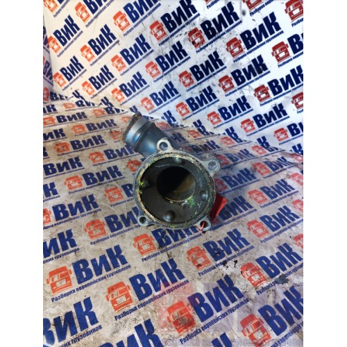 Патрубок термостата Renault T 001057 DTI 11 с крышкой (699)-1