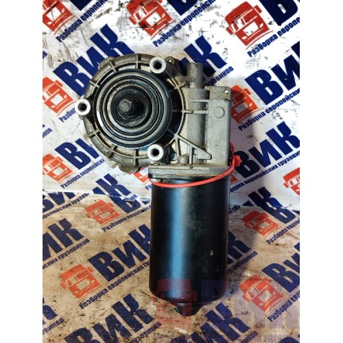 Моторчик стеклоочистителя DAF 105 991137 (674)
