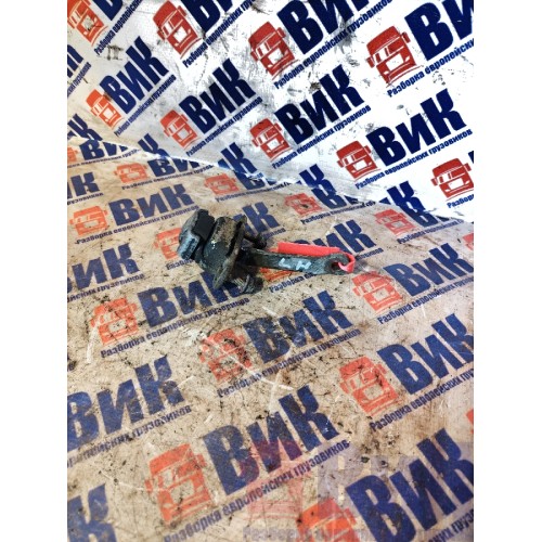 Ограничитель двери DAF 105 991137 LH (704)-1