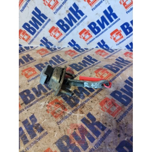 Ограничитель двери DAF 105 991137 RH (685)