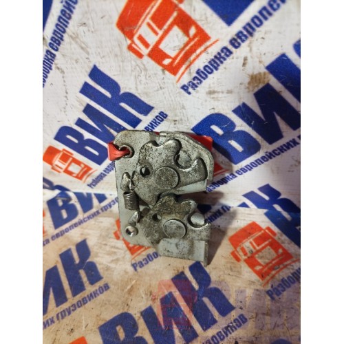 Замок инструментального ящика DAF 105 991137 LH (742)-1