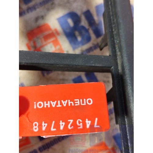 Накладка на торпедо DAF 105 991137 (748)-2