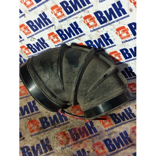 Патрубок воздушного фильтра Renault T 002550 DTI 13 480 резиновый (533)