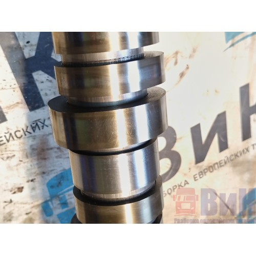 Распредвал Renault T 002550 DTI 13 480 (572)-1