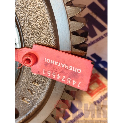 Шестерня ГРМ промежуточная Renault T 002550 DTI 13 480 (551)-3