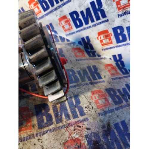 Шестерня ГРМ Renault T 002550 DTI 13 480 промежуточная (453)-1