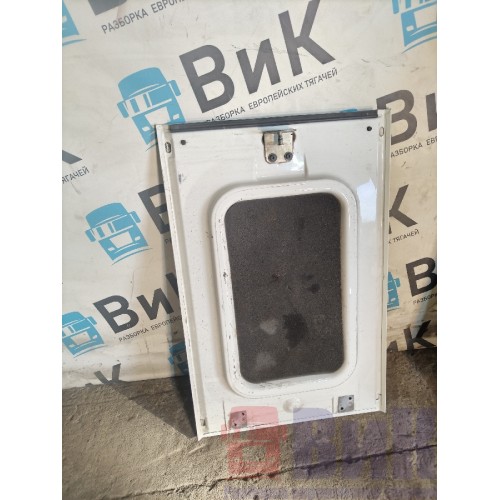 Крышка инструментального ящика DAF 105 946058 без петель LH с деф. (268)-1