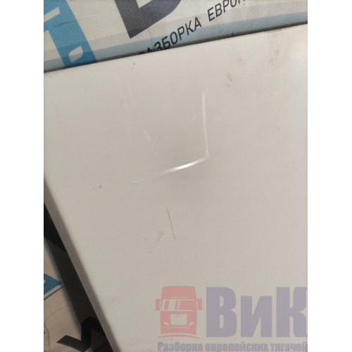 Крышка инструментального ящика DAF 105 946058 без петель LH с деф. (268)-3