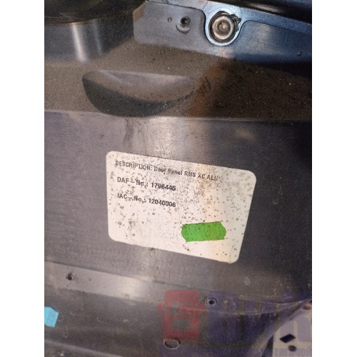 Обшивка (карта) двери DAF 105 946058 RH (397)-3