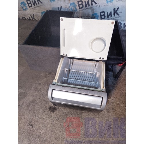 Холодильник DAF 105 946058 в сборе с салазками и ящиком (385)-6