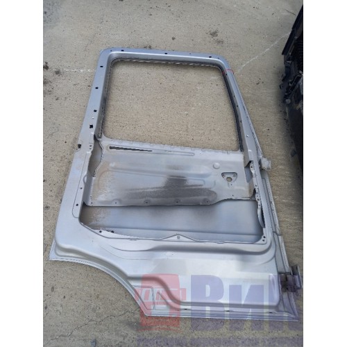 Каркас двери Mercedes Axor с петлями LH (717)-5