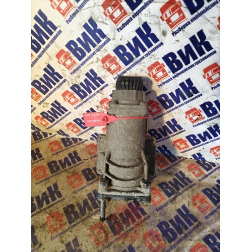 Кран главный тормозной DAF 105 946058 с деф. (228)