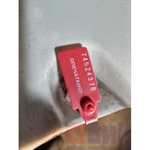 Спойлер кабины DAF 105 946058 комплект с деф. (377)(378)(379)(376)(371)-16