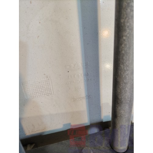 Спойлер кабины DAF 105 946058 комплект с деф. (377)(378)(379)(376)(371)-26