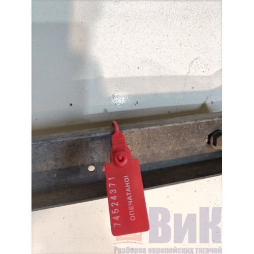 Спойлер кабины DAF 105 946058 комплект с деф. (377)(378)(379)(376)(371)-22