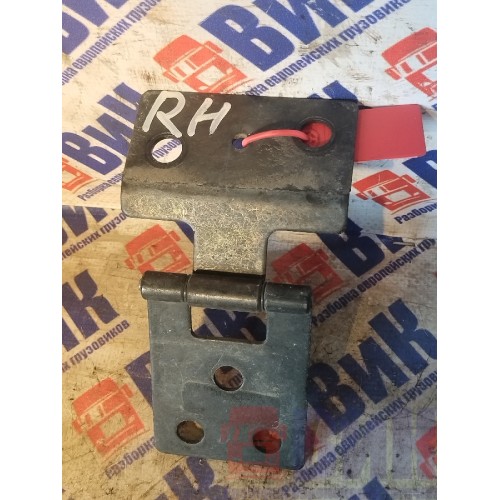 Петля крышки инструментального ящика Renault T 002550 RH (143)-3