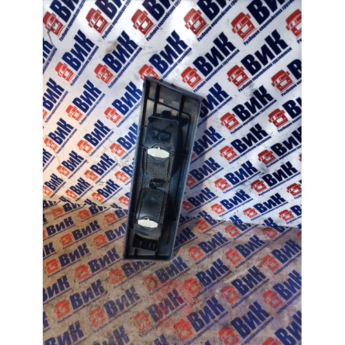 Плафон салона Renault T 002550 (241)-3