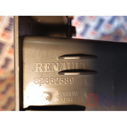 Рамка центральной консоли Renault T 002550 (279)-3