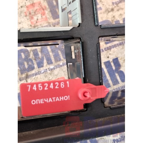 Рамка тахографа Renault T 002550 (261)-3