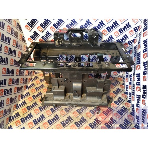 Кронштейн усилителя торпедо Renault T 002550 (247)-3