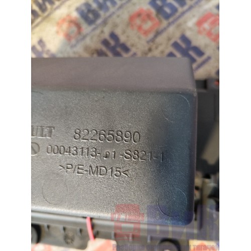 Накладка на торпедо (бардачок) Renault T 002550 (262)-2