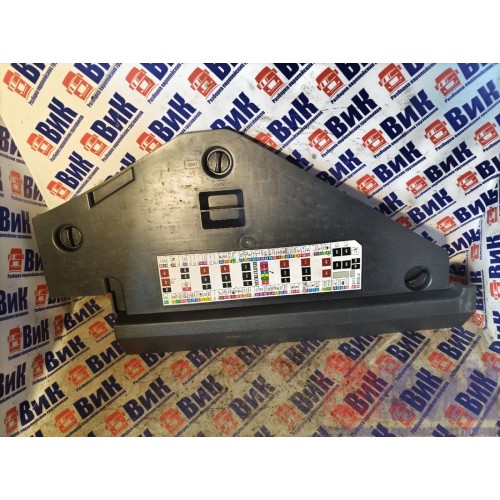 Крышка блока предохранителей Renault T 002550 (234)