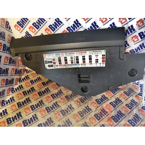 Крышка блока предохранителей Renault T 002550 (234)-3