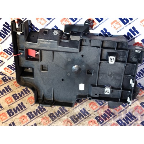 Кронштейн центрального торпедо Renault T 002550 RH (288)