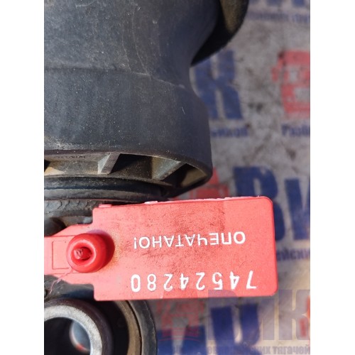 Пневмоподушка Renault T 002550 задняя LH (потертая) (280)-2