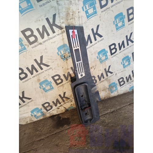 Накладка на порог Renault T 002550 RH (263)