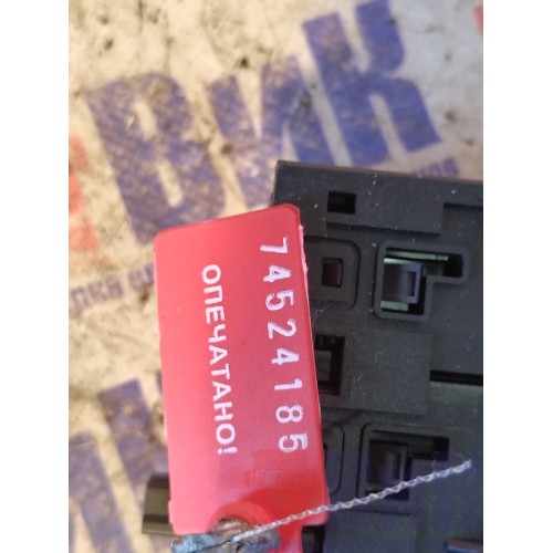 Блок кнопок Renault T 002550 (185)-1