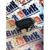 Кнопка инструментального ящика Renault T 002550 RH (215)