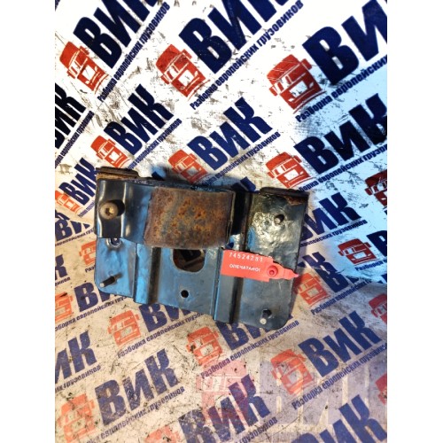 Кронштейн осушителя кондиционера Renault T 002550 (281)