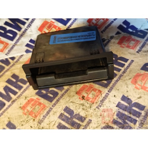 Ящик передней консоли Renault T 002550 (206)