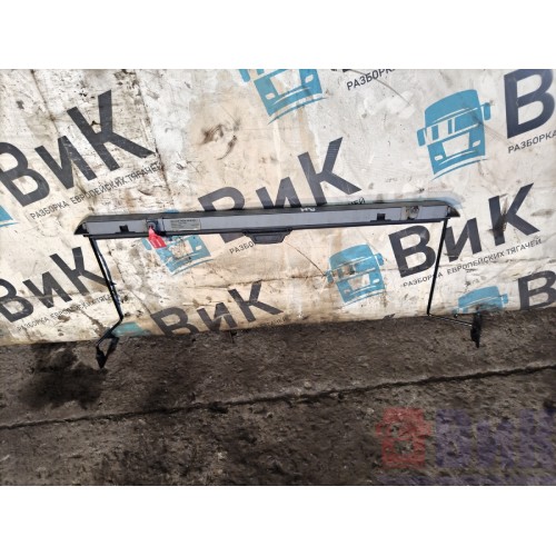 Штора двери Renault T 002550 механическая RH (025)-1