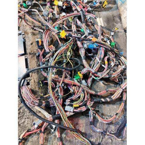 Проводка кабины Renault T 002550 основная (013)-2