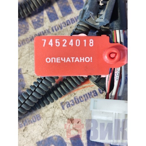 Проводка кабины Renault T 002550 (018)-1