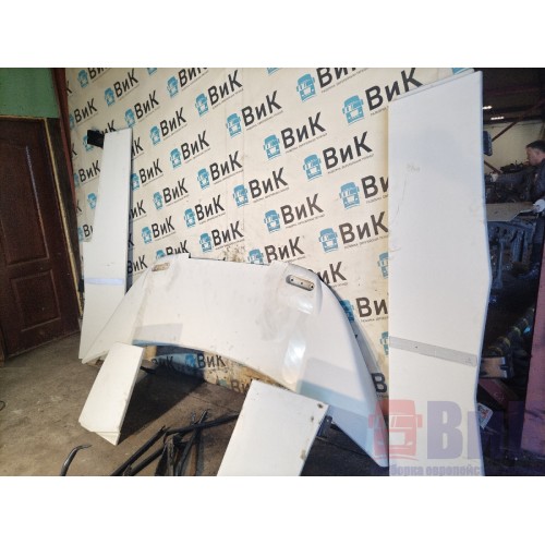 Спойлер кабины Renault T 002550 комплект с деф-ми (047)(050)(044)(048)(049)-37