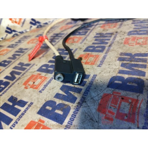 Провод USB Renault T 002550 (130)-4