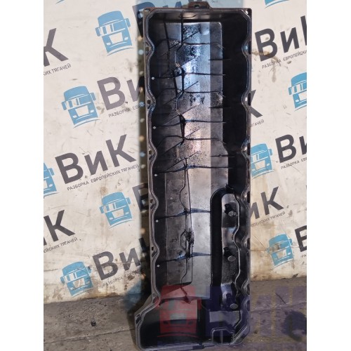 Крышка клапанная Renault Magnum DXI-13 (197)-4